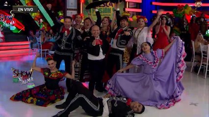 &#039;Vivalavi&#039; sorprende con su baile folklorico