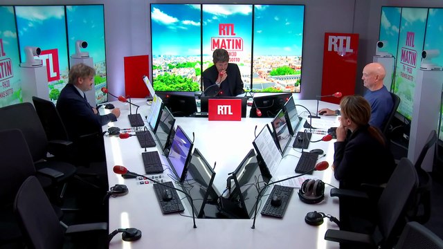 Philippe de Villiers revient sur le devant de la scène avec une pétition contre l'immigration