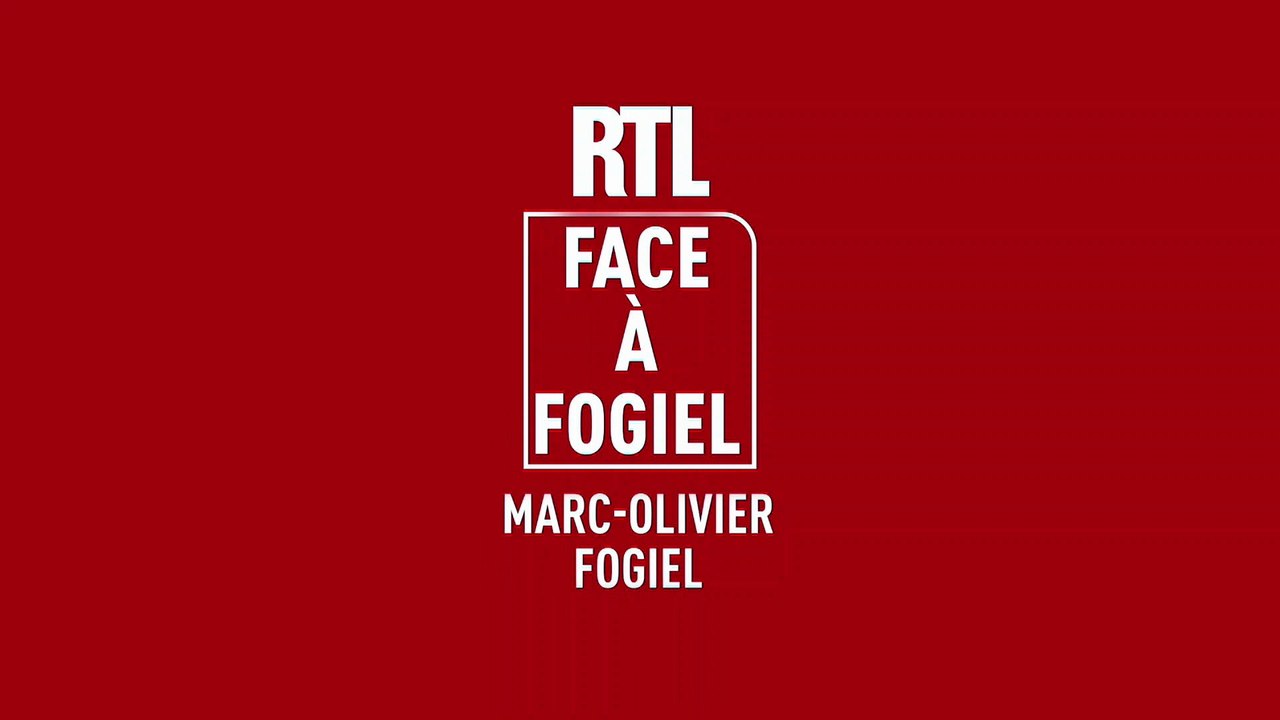 Le Capitaine Nicolas, pilote miraculé de la Patrouille de France, est face à Marc-Olivier Fogiel
