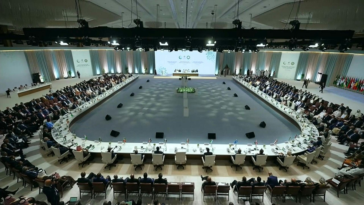 Gipfel in Doha: Keine Einigung auf Sanktionen gegen Israel