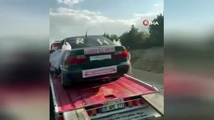 ÇEKİCİ ÜSTÜNDE DÜĞÜN KONVOYU