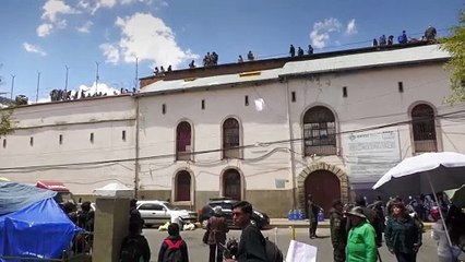 Los reclusos se amotinan en la cárcel de San Pedro en Bolivia por las raciones de comida