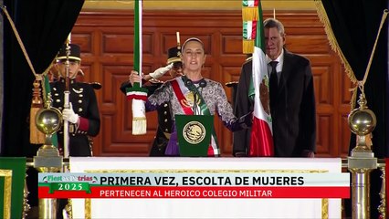Fuegos artificiales y música interpretada por mujeres en Grito de Independencia