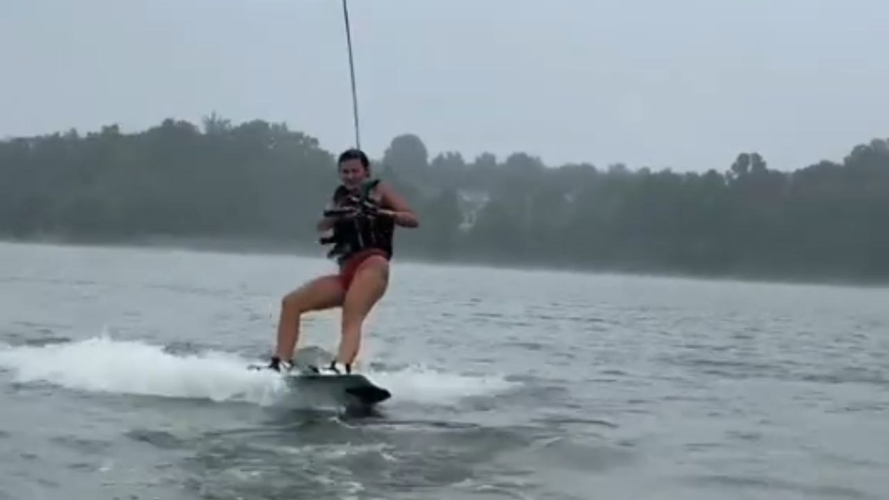 Rider's wakeboarding attempt ends almost instantly with a sudden and comical splash into the water