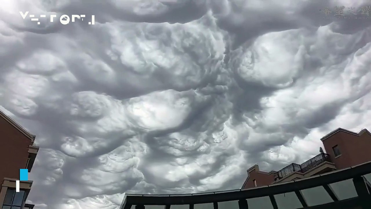 Rare, rough clouds appear in the skies over Chaoyang, China