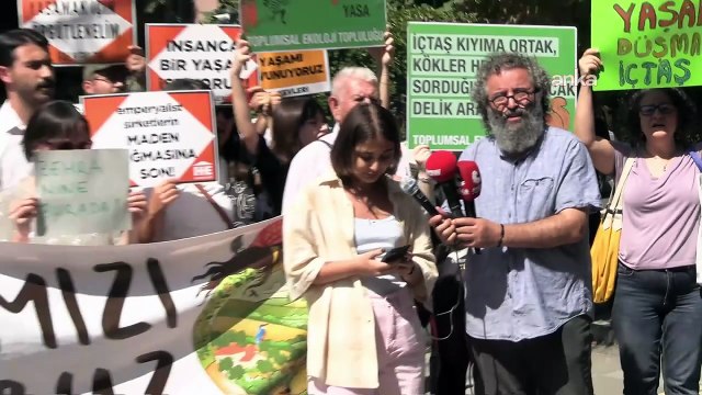 Akbelen’de zeytin ağaçlarının kesilmesi; Gökçe Gürel: “Kömürün zehir dumanı için bir kez daha zeytin ağacının barış yüklü dalları kırıldı”