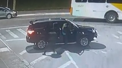 Imagens fortes mostram momento em que ex-delegado-geral de SP é morto a tiros