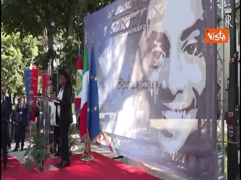 La mamma di Willy Monteiro si commuove alla cerimonia commemorativa della morte del figlio
