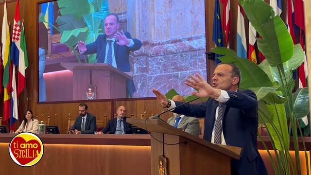 Cateno De Luca - Non sono lezioni di buona amministrazione ma lezioni di vita! (16.09.25)