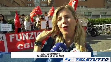 Video News - Tribunale, protesta contro il precariato