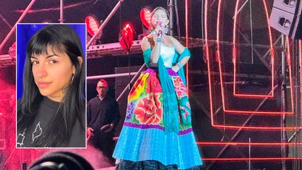 Ángela Aguilar es abucheada durante presentación en Guadalajara por las fiestas patrias y gritan "Cazzu"