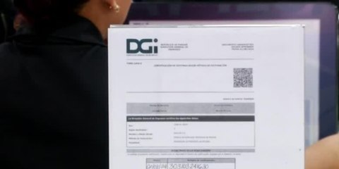 Gobierno y gremios empresariales debaten límites del facturador gratuito