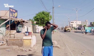 Tout Le Monde M'appelle Mike