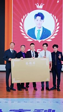 BROKEN HANDS BROKEN TIES.