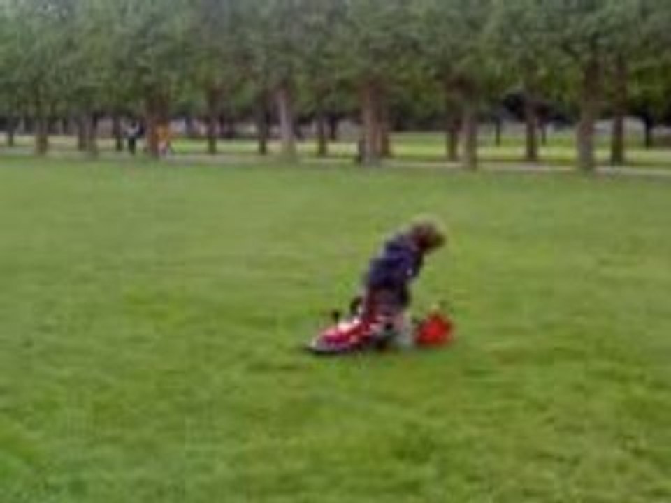 Part 2 : Pablo sans les petites roues 18-05-08_1704