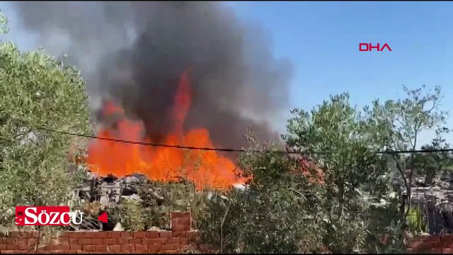 Manisa'da bir palet fabrikasında yangın çıktı, ekiplerin müdahalesi sürüyor