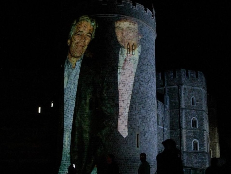 Heftige Proteste: Fotos von Trump und Epstein auf Schloss Windsor