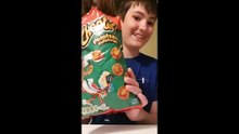 eating cheetos futebolas