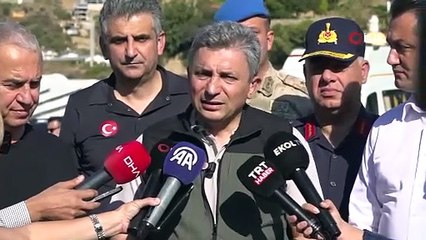 Antalya Valisi Hulusi Şahin Alanya yangını açıklaması: "Yeni bir rüzgar atağı olmazsa birkaç saat içinde iyi haber vereceğim"