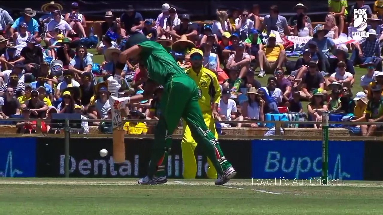 Babar Azam 84 v Australia 3rd ODI 2017 ❤️