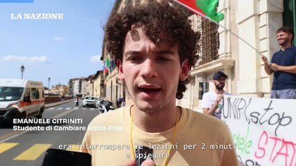 Blitz al Polo Piagge, la replica di Cambiare Rotta: "La violenza è stata del professore"