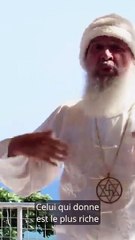 Rael : pourquoi donner un sourire, de l'amour à son prochain