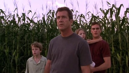 Signs Movie (2002) - Mel Gibson