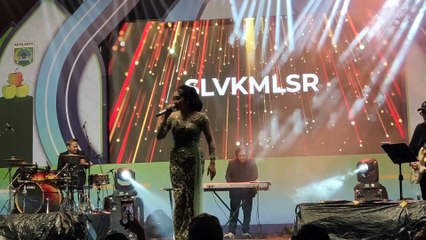SILVY KUMALASARI - PUJANINGSIH - Tampil di kota Batu Malang
