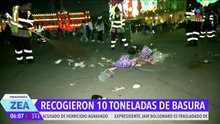 Trabajadores de limpieza recogen 10 toneladas de basura en el Zócalo de CDMX