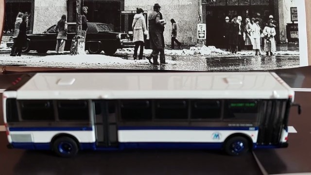 Iconic Replicas Grumman 870 New York City Transit Authority