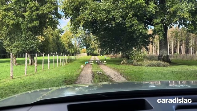 Le Hyundai Ioniq 9 est un SUV électrique qui aime les grandes familles