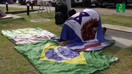 Bolsonaro sufre problema renal y anemia y permanece por ahora en el hospital