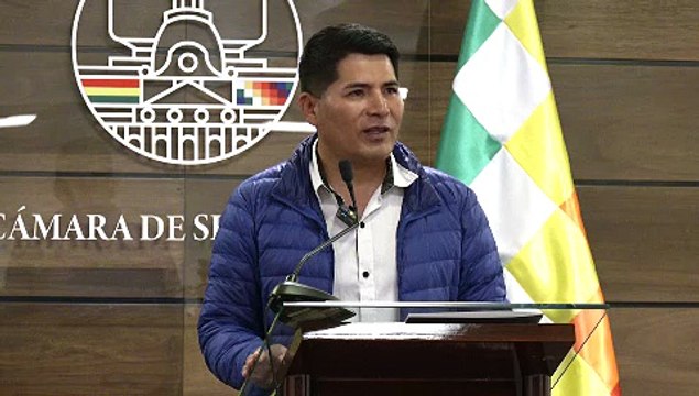 ABANDONO DE RODRIGO PAZ A SESIONES DE LA CÁMARA DE SENADORES