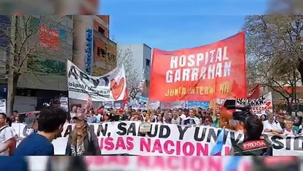 Así se dirige la columna del Hospital Garrahan al Congreso