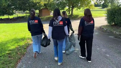 Saint-Clément-les-Places se mobilise pour le World Clean Up Day : 80 kilos de déchets collectés