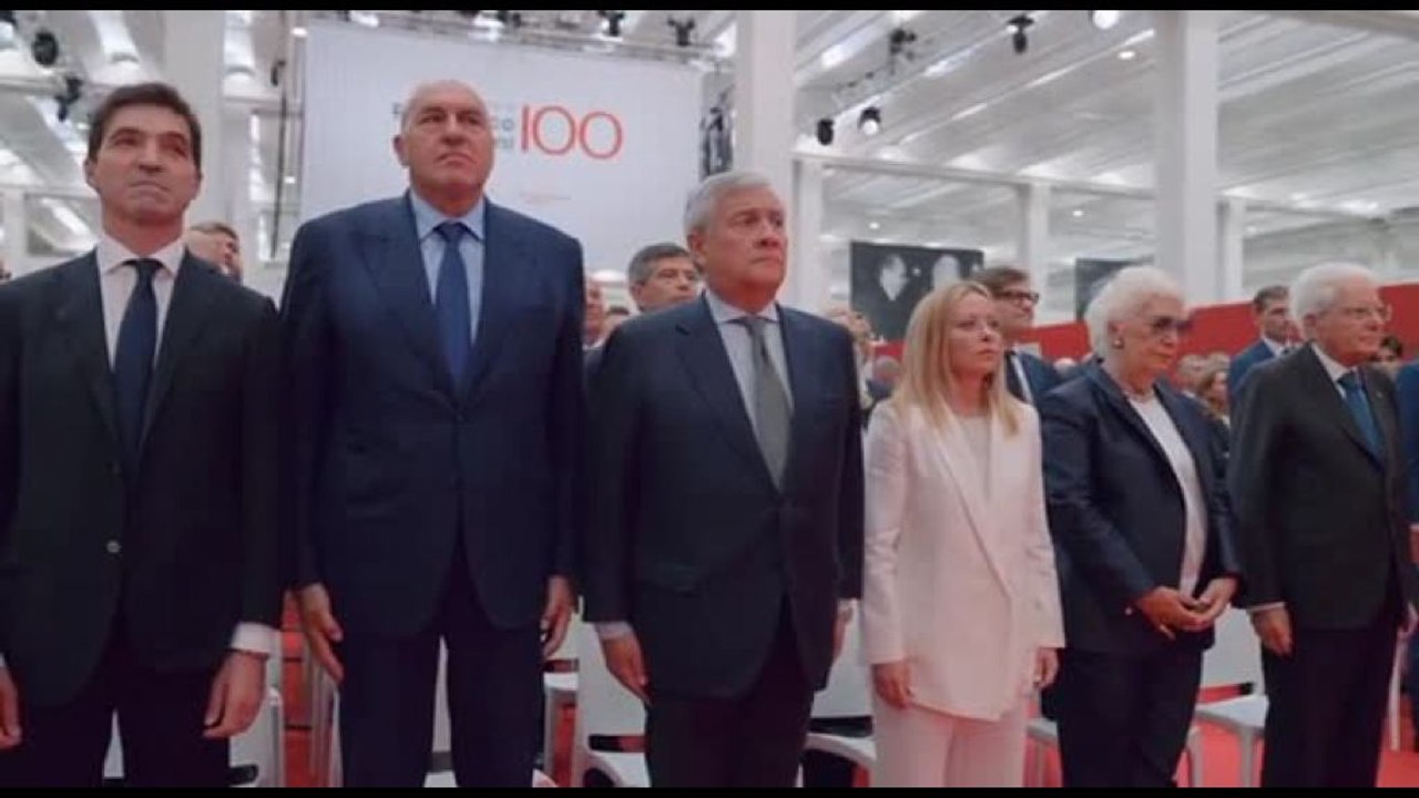 Mattarella e Meloni alla cerimonia per 100 anni di Francesco Merloni