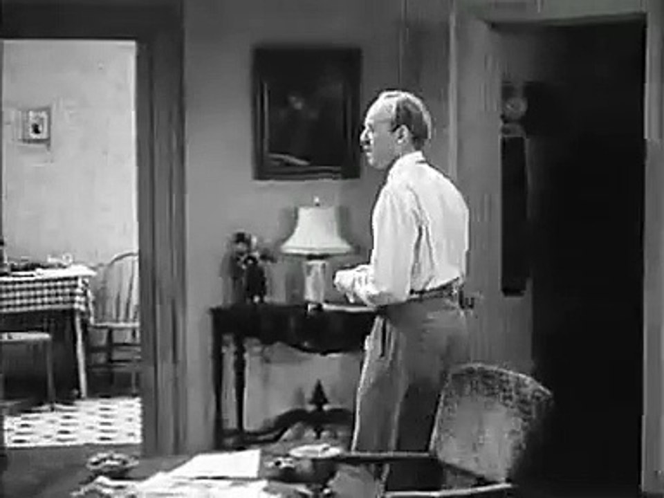 The Panther's Claw (1942) - Comedy