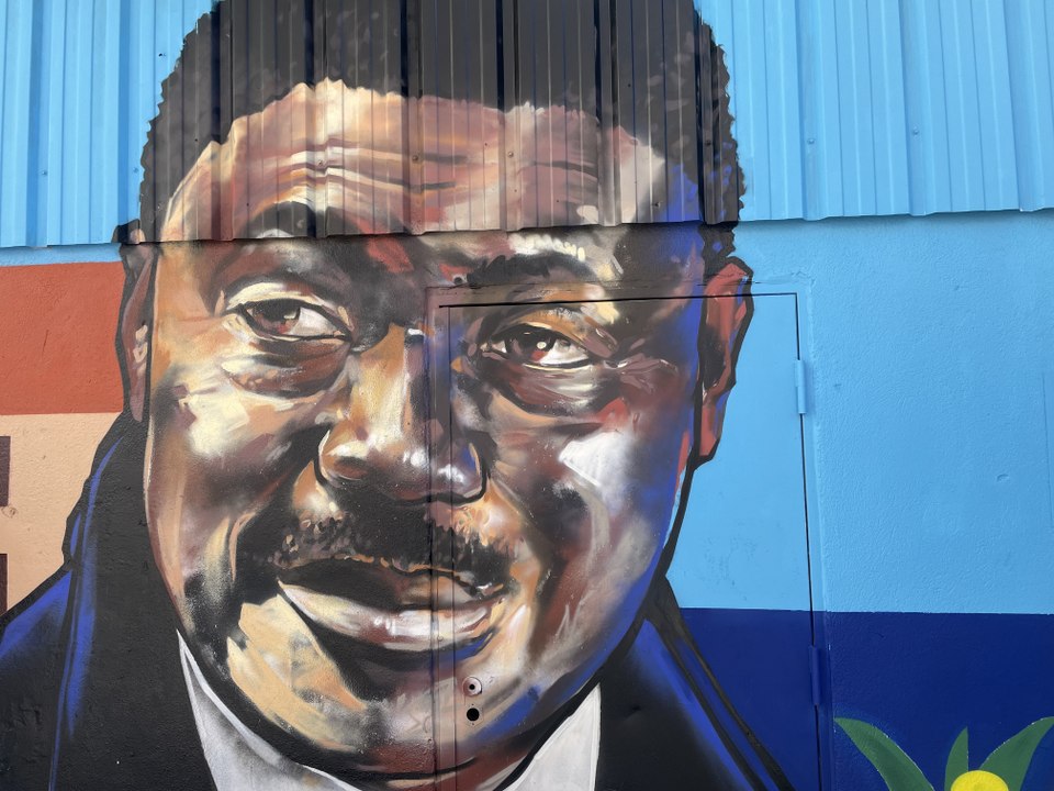 Pape Diouf le nom du nouveau complexe sportif à Belsunce "pour que les jeunes générations ne l'oublient pas"