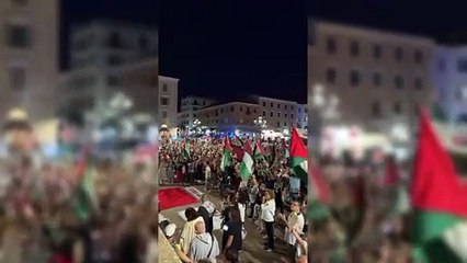 La voce di Sassari per Gaza: in centinaia in piazza d'Italia per la manifestazione pro Palestina