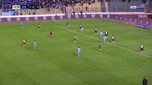 ¡La rabia de Ignacio Gariglio lo dice todo! 😡 El VAR lo expulsó por esta jugada… ¿merecida la roja? 👀