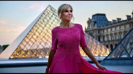 Effortless Glam 2025 Fashion for Confident Women 60+