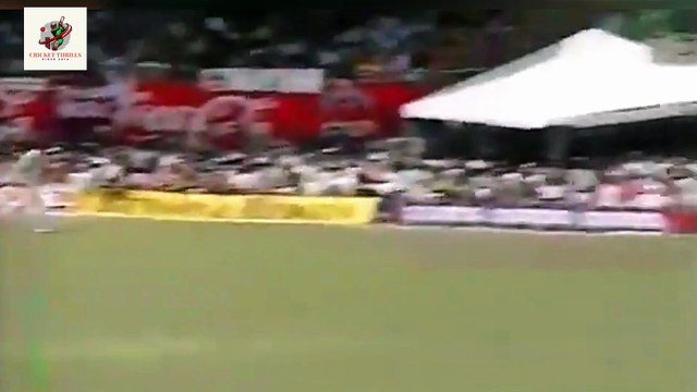 Steve Waugh 65 off 81 Balls 128 Mins 8 Fours vs West Indies 1st Test, Bridgetown, March 31 - April 02, 1995