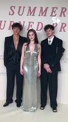 Le cast de « L’été où je suis devenue jolie » à Paris pour la diffusion exceptionnelle du dernier ép