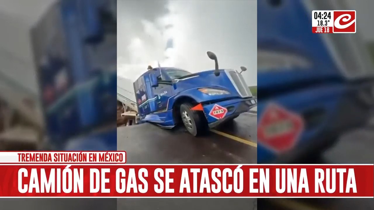 Inundaciones provocan hundimiento de un camión en plena ruta