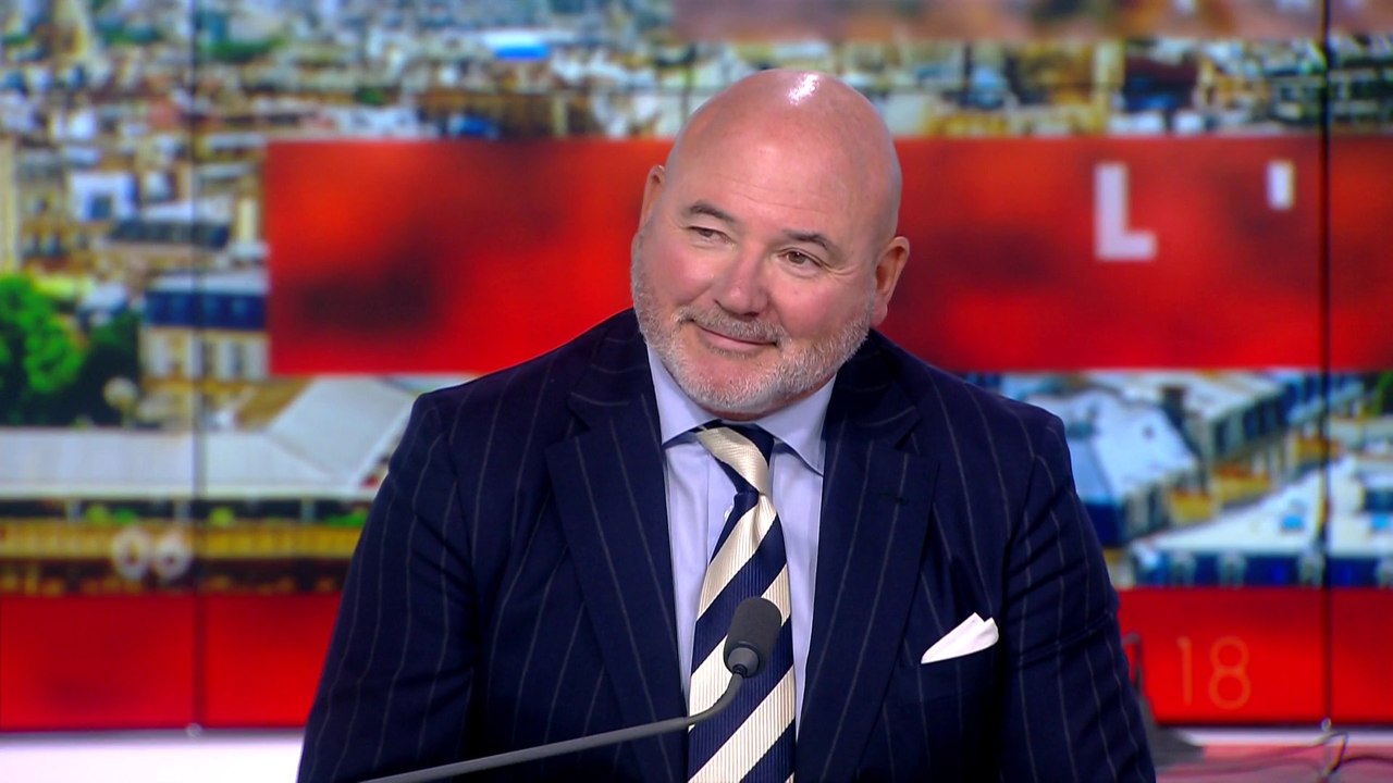 «Il regardait un match de Bastia»: avec humour, Pascal Garbarini revient sur l'avion bloqué en Corse