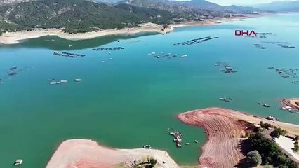 Kuraklık harita değiştirmeye devam ediyor: Sular çekildi Türkiye'nin adası kara parçası oldu!