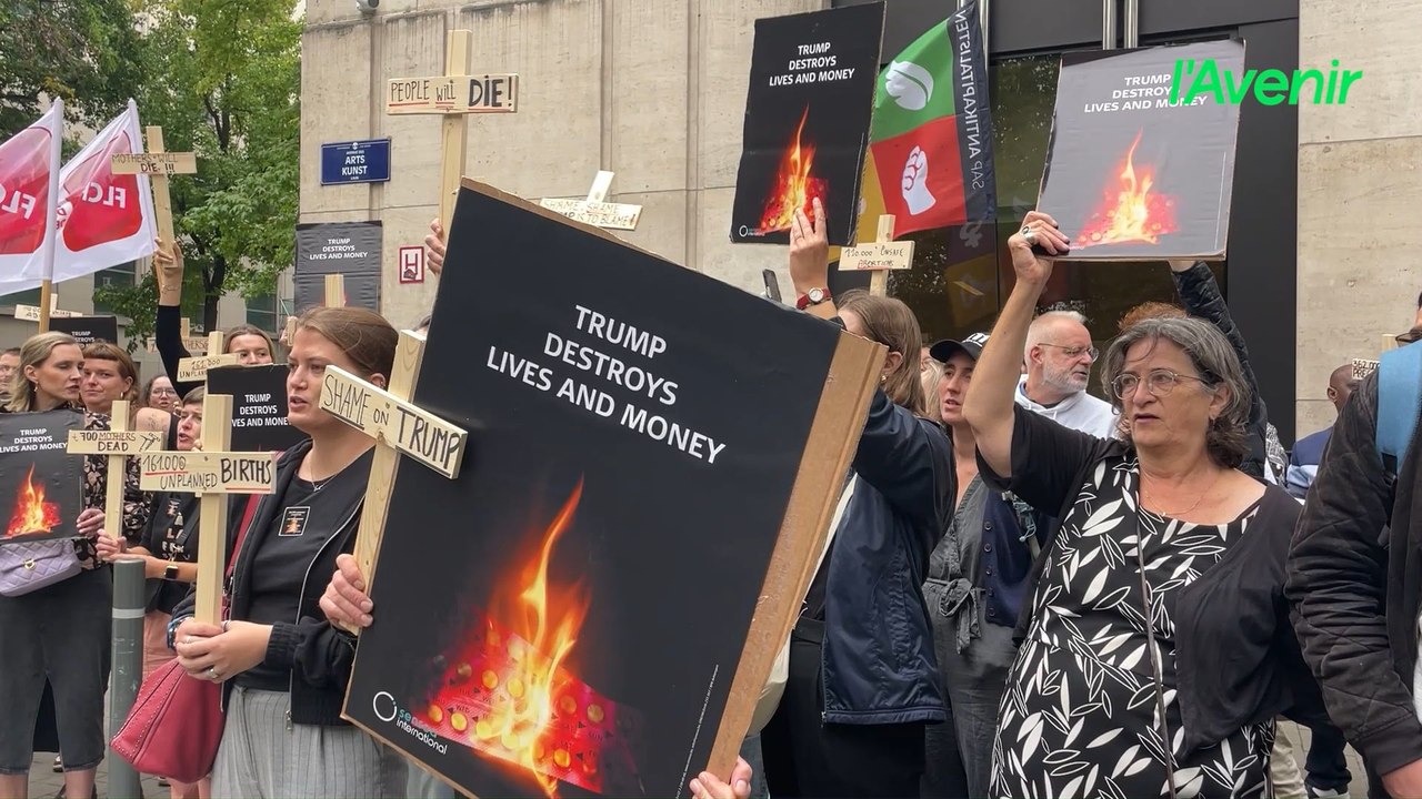 Manifestation devant l’ambassade américaine à Bruxelles