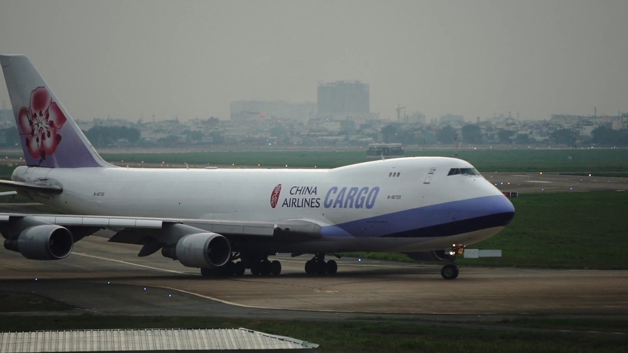 Trasporto aereo merci, ad agosto tariffe in calo