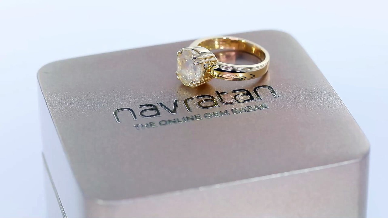 Yellow Sapphire: The Stone of Wisdom & Prosperity