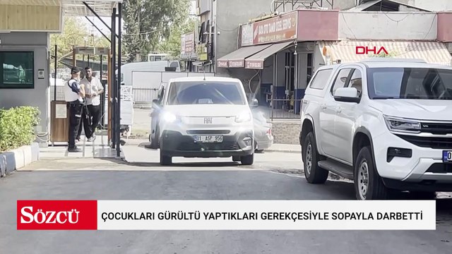 Sokakta oynayan çocukları gürültü yaptıkları gerekçesiyle sopayla darbetti; o anlar kamerada